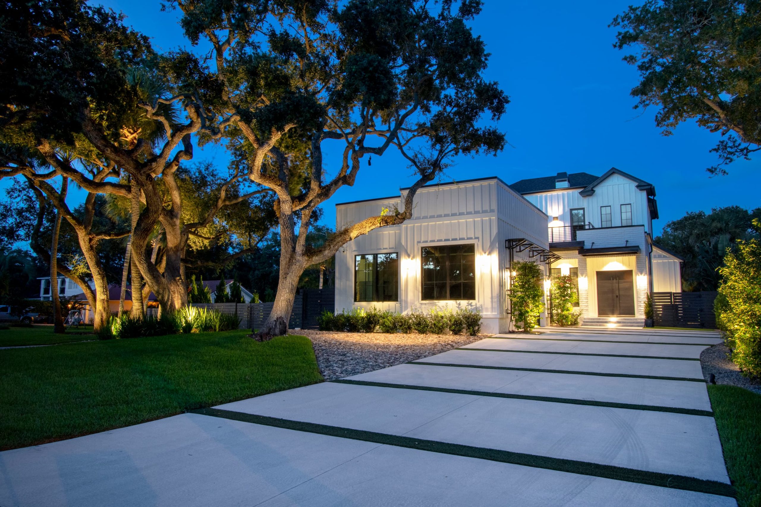 Canova Beach Residence